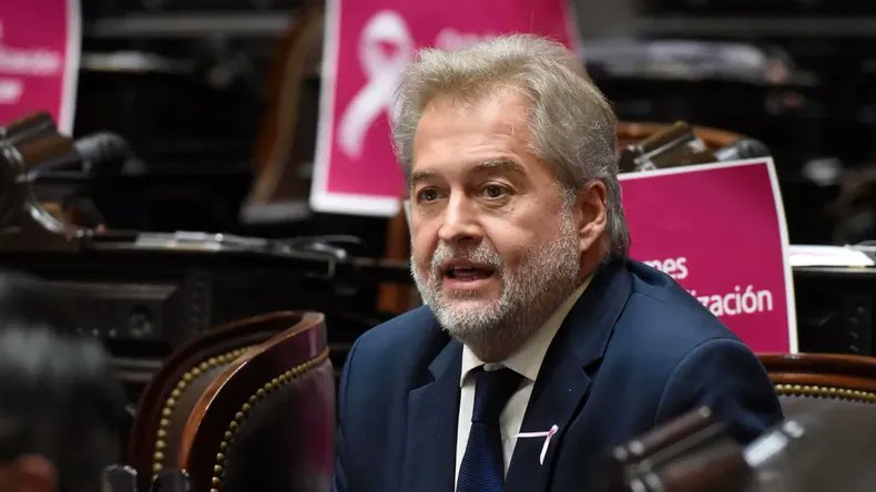 Mirabella: “¿Qué es el peronismo hoy?”