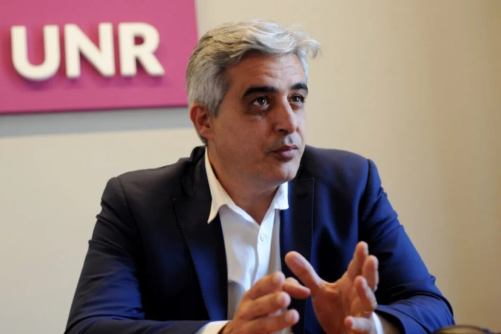 Bartolacci pidió racionalidad para resolver los problemas reales de la educación pública 
