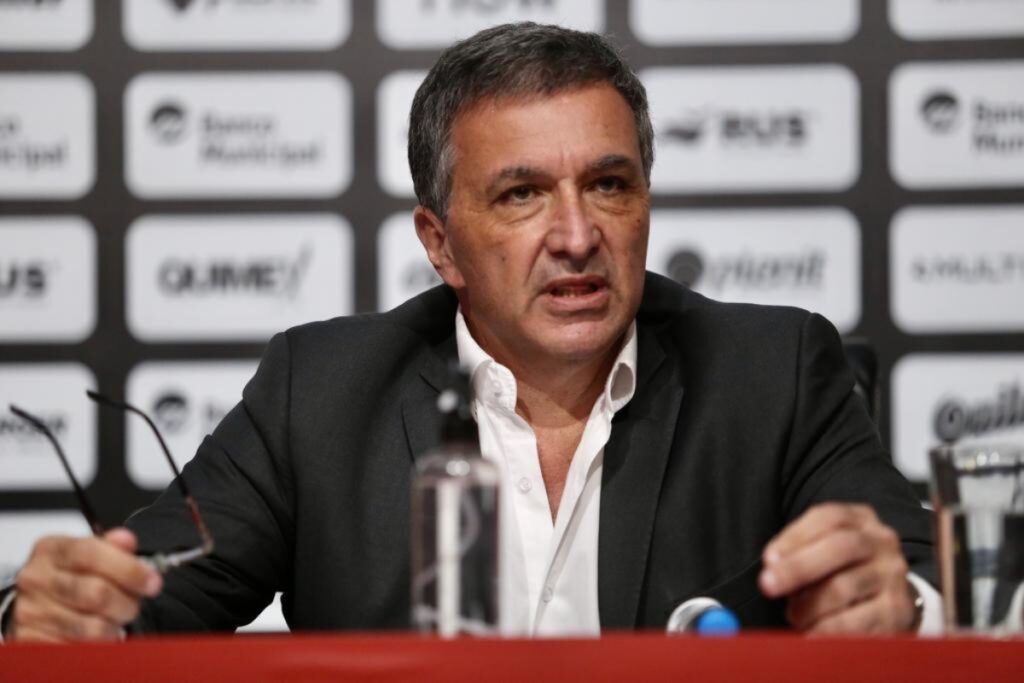 Newell’s cerró dos contrataciones millonarias que parecen contradecir la gravedad de la situación económica interna