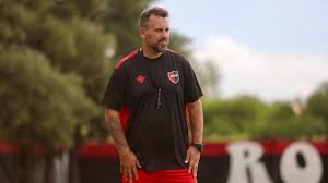 Newell’s no sale de la crisis y a Fabbiani lo sostiene la Copa Argentina 