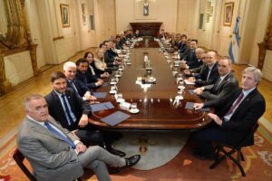 Abran cancha que juegan los gobernadores